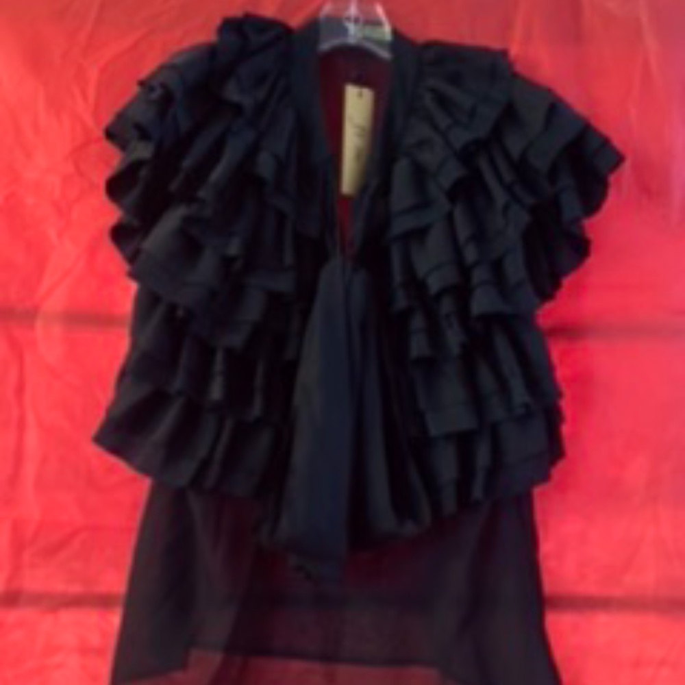 Black blouse by ft inc.